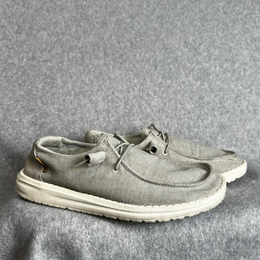 Hey Dude Wendy Chambray Shoes Womens 7 Light Grey Slip On Loafers